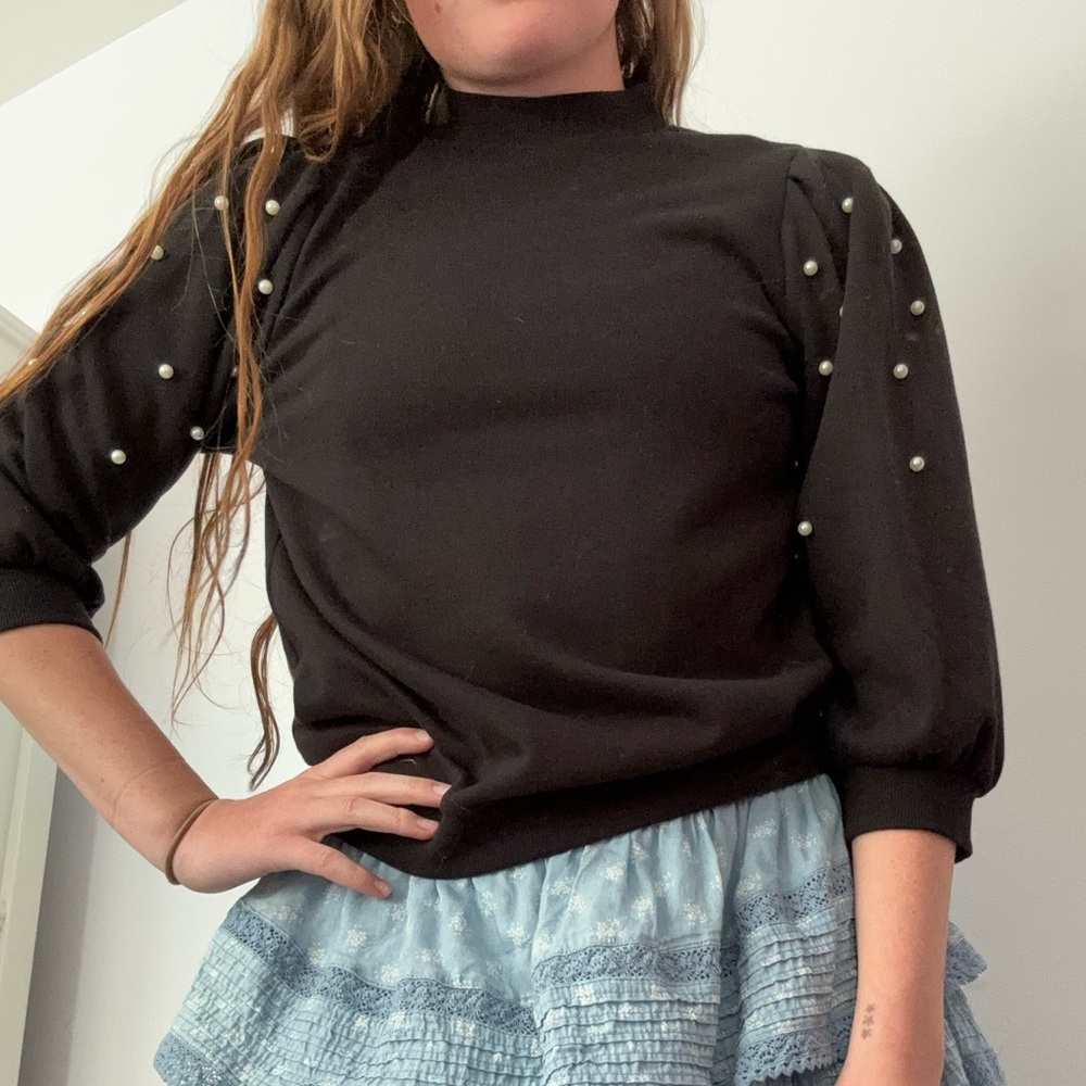 Black pearl mock neck